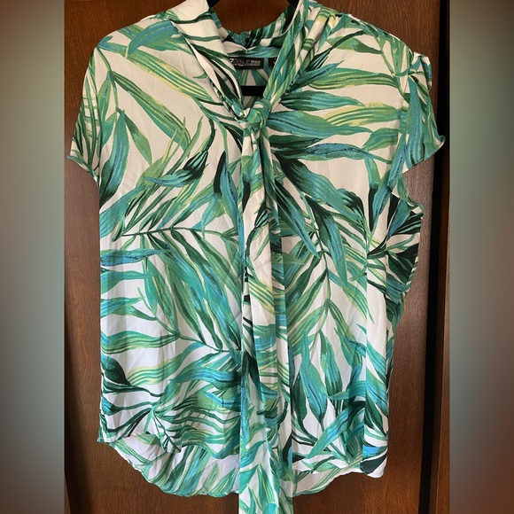 Avenue Tops - NY&Co 7th Avenue Design Studio Green Leaf Print Women's Top